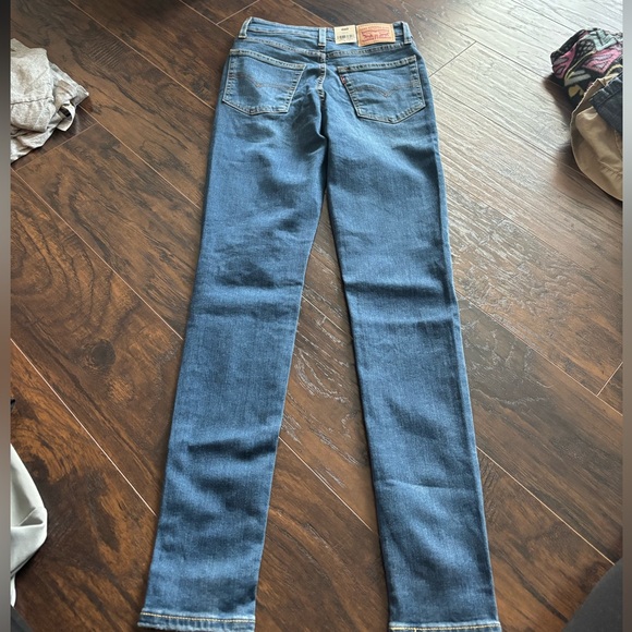 Levi Jeans - Picture 4 of 4